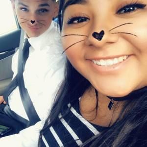 Meet your Posher, Marisa